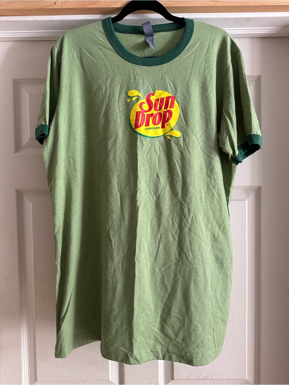 NWOT Sun Drop Green Ringer Tee with Logo